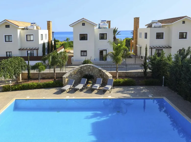 Villa de 4 habitaciones 243 m² Ayia Napa, Chipre del Norte