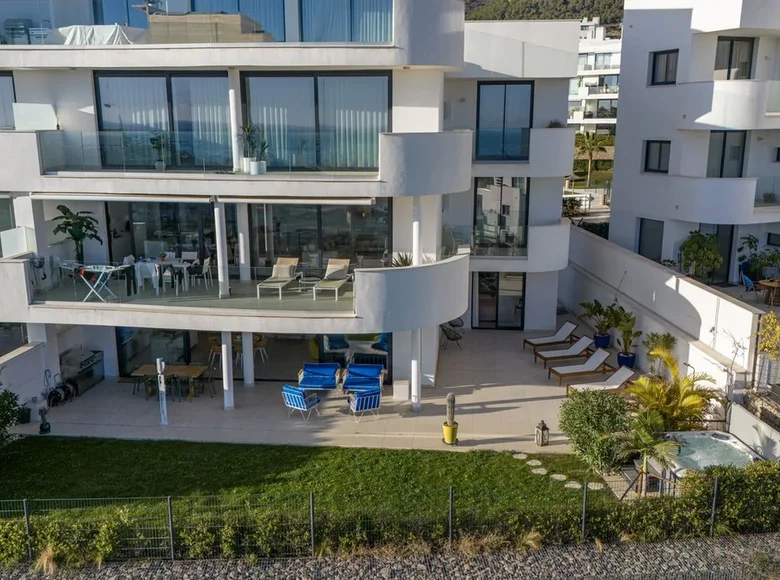 Wohnung 3 Schlafzimmer 202 m² Fuengirola, Spanien
