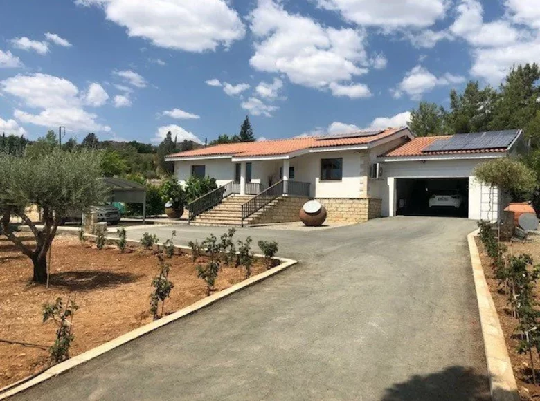 Casa 3 habitaciones 265 m² Silikou, Chipre