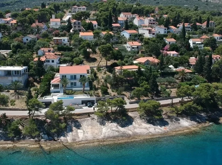 villa de 5 chambres 400 m², Tous les pays