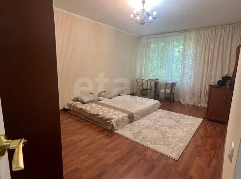 Kvartira 96 m² Toshkentda