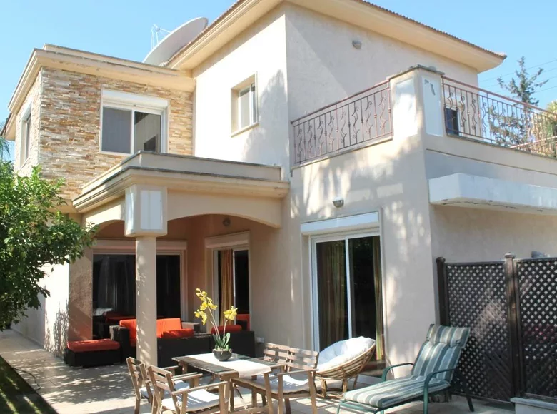 Willa 4 pokoi 185 m² Gmina Germasogeia, Cyprus