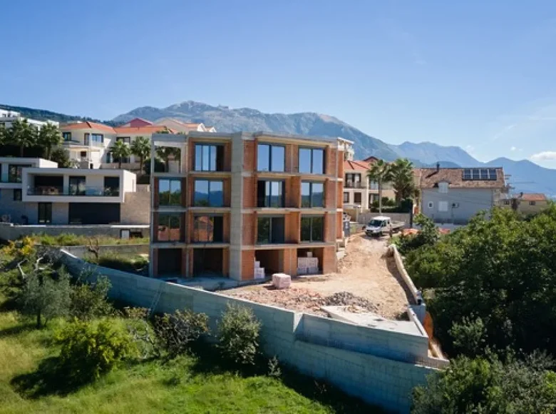 1 bedroom apartment 62 m² Tivat, Montenegro