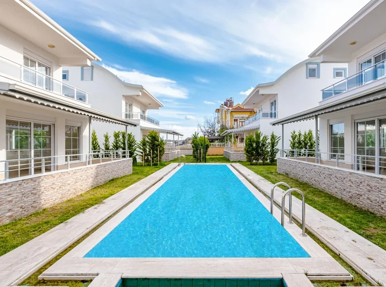 6-Schlafzimmer-Villa 220 m² Serik, Türkei