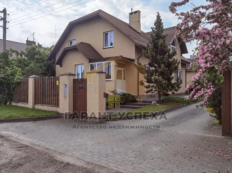 Дом 259 м² Мухавецкий сельский Совет, Беларусь