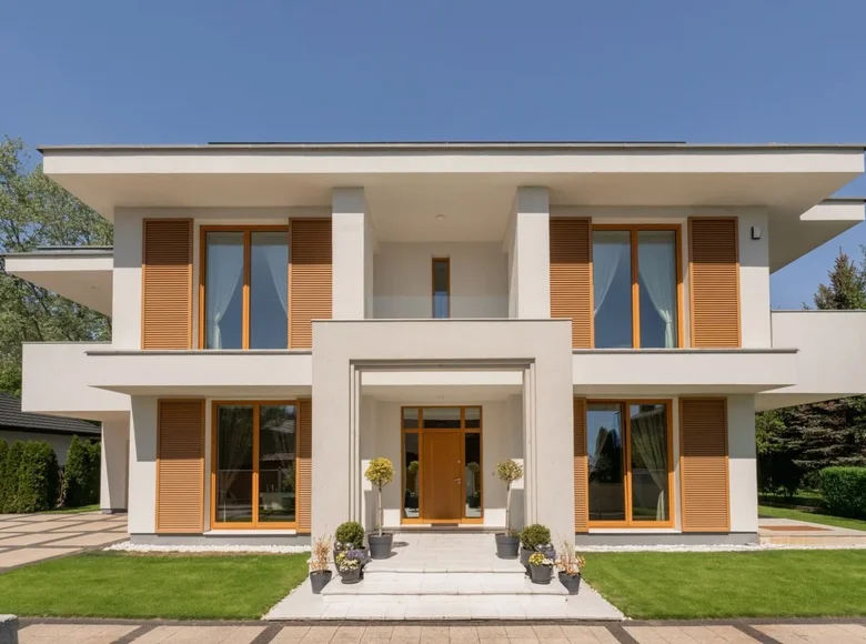 Квартира 277 м² Варшава, Польша