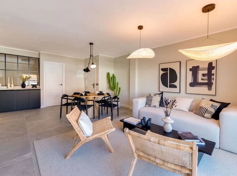 4 bedroom apartment 103 m² San Pedro Alcantara, Spain
