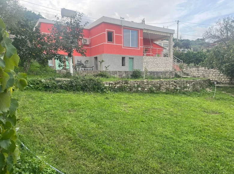 Haus 3 zimmer 612 m² Vlora, Albanien