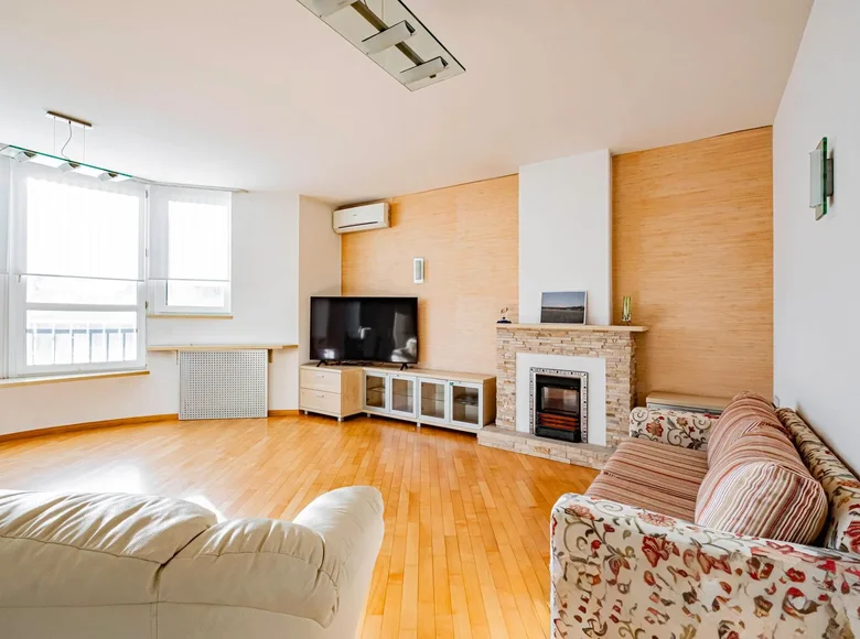 4 room apartment 121 m² Minsk, Belarus