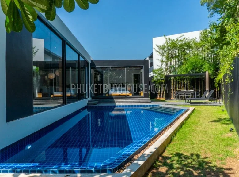 Villa de tres dormitorios 175 m² Phuket, Tailandia