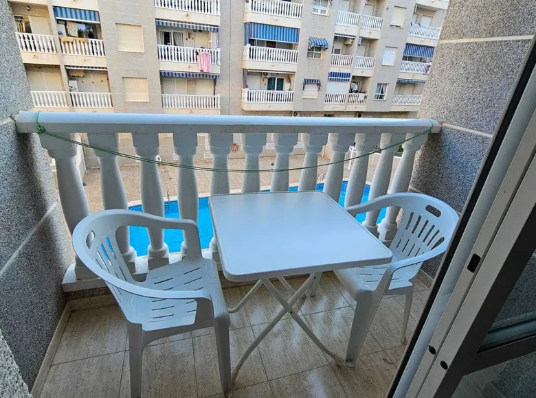 Apartamento 2 habitaciones 50 m² Torrevieja, Španjolska
