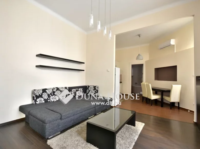 Apartamento 55 m² Budapest, Hungría