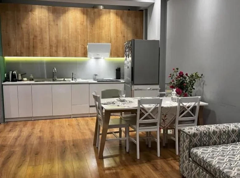 Mieszkanie 2 pokoi 68 m² Tbilisi, Gruzja