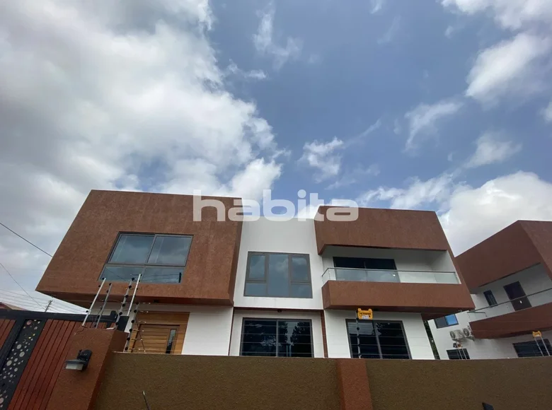 5 bedroom house 200 m² East Legon, Ghana