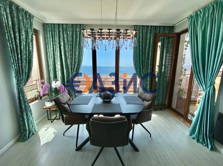 3 bedroom apartment 125 m² Sveti Vlas, Bulgaria