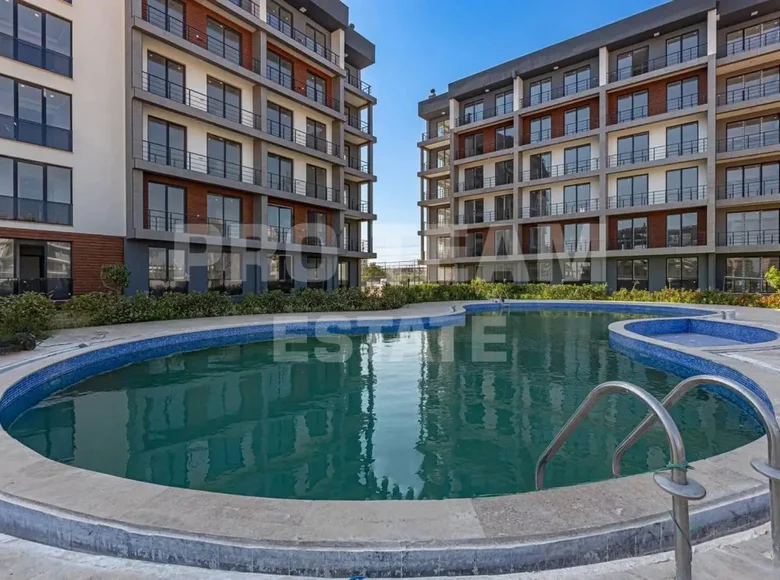 Mieszkanie 2 pokoi 45 m² Aksu, Turcja