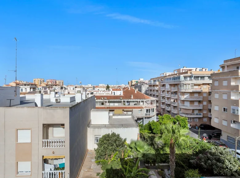 Dom 4 pokoi 80 m² Torrevieja, Hiszpania