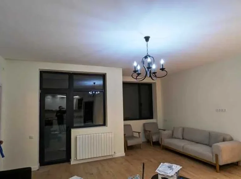 Mieszkanie 3 pokoi 94 m² Tbilisi, Gruzja