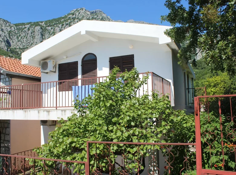 Dom 5 pokojów 170 m² Czarnogóra, Czarnogóra