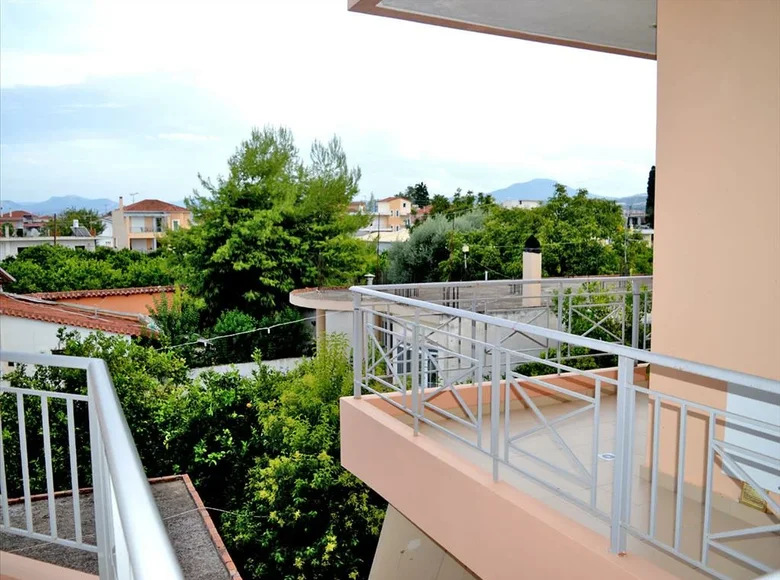 Apartamento 3 habitaciones 77 m² Municipality of Sikyona, Grecia