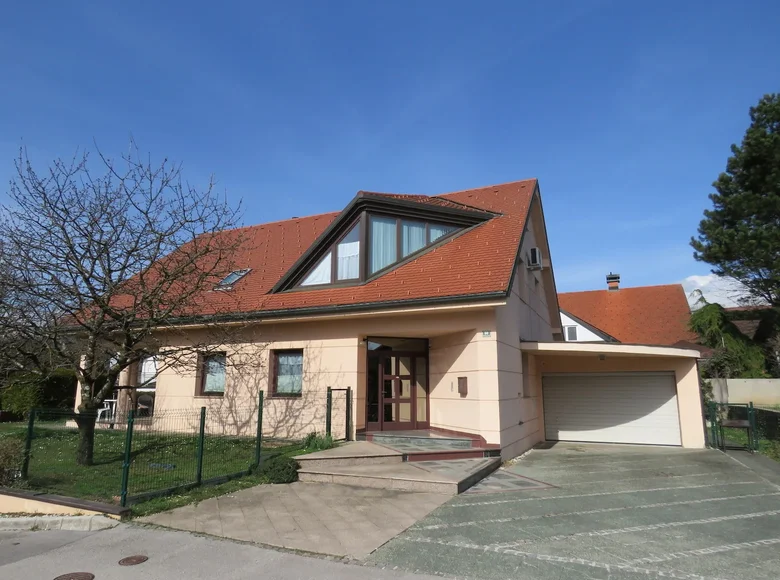 Haus 485 m² Upravna Enota Ljubljana, Slowenien