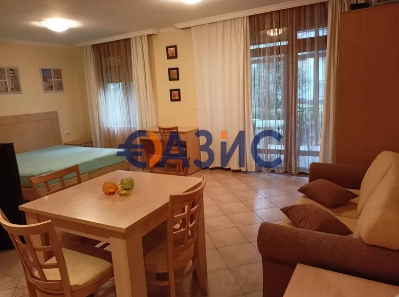 Квартира 54 м² Chernomorets, Болгария