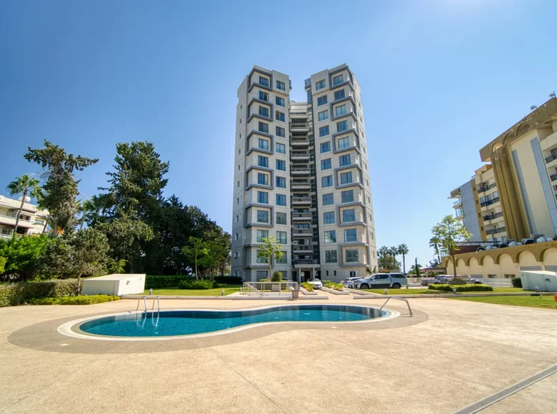 Квартира 2 спальни 135 м² Koinoteta Agiou Tychona, Кипр