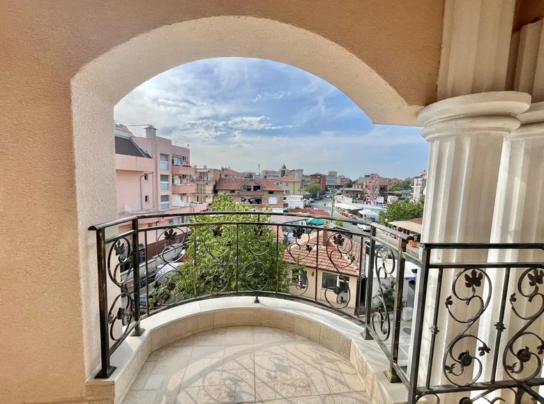 Квартира 49 м² Равда, Болгария