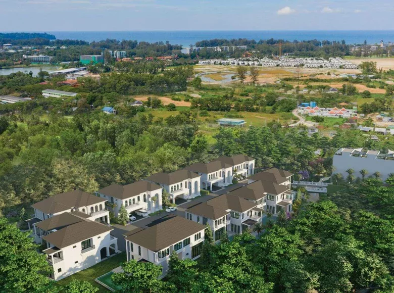 3 bedroom villa 36 033 m² Phuket, Thailand