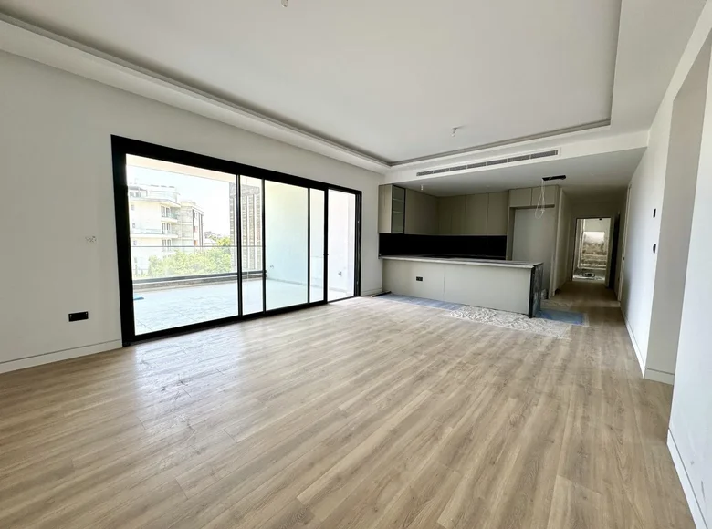 Apartamento 3 habitaciones 144 m² Germasogeia, Chipre