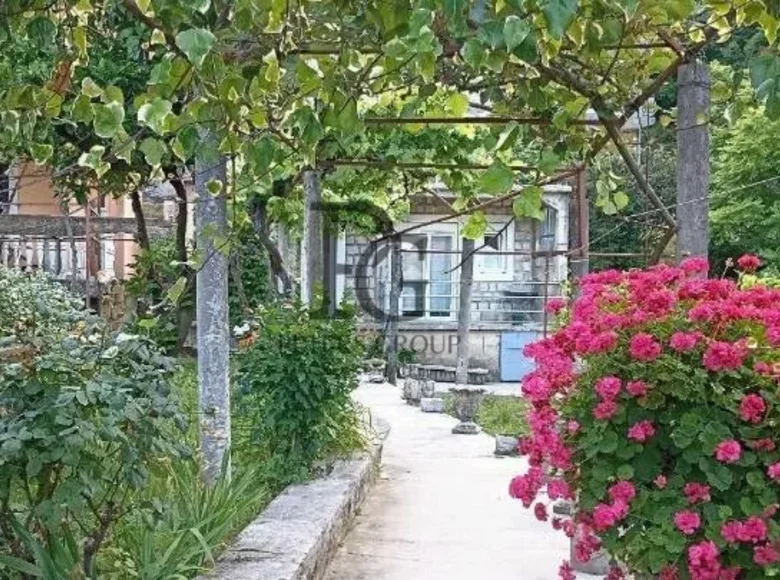 Haus 3 Zimmer  Gemeinde Herceg Novi, Montenegro