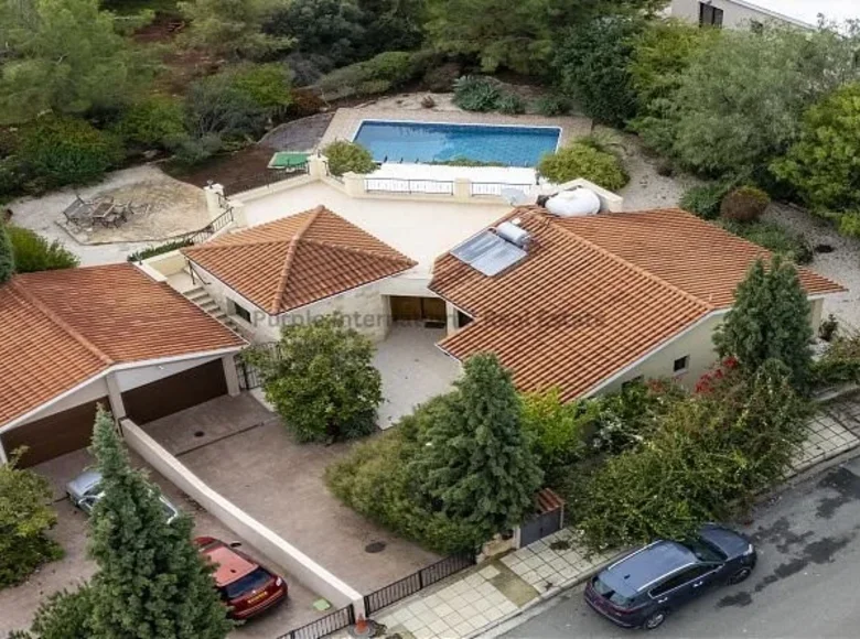 Bungalow z 3 sypialniami 129 m² Souni Zanatzia, Cypr