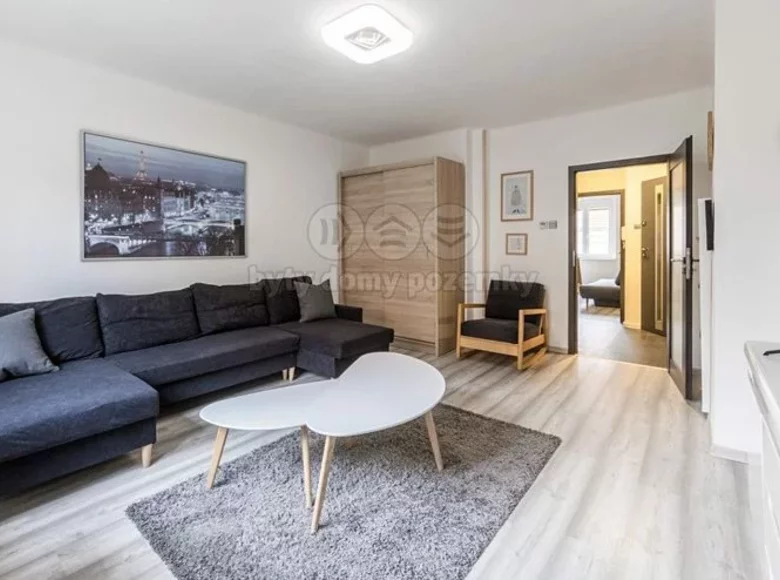 Appartement 3 chambres 37 m² okres Karlovy Vary, Tchéquie