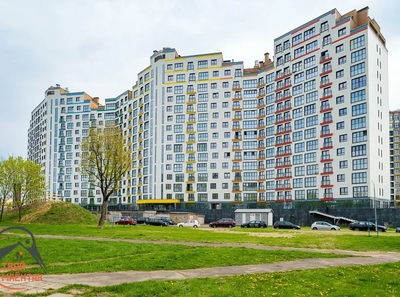 Mieszkanie 3 pokoi 83 m² Mińsk, Białoruś