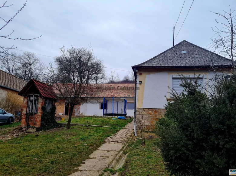 4 room house 116 m² Hosszuheteny, Hungary