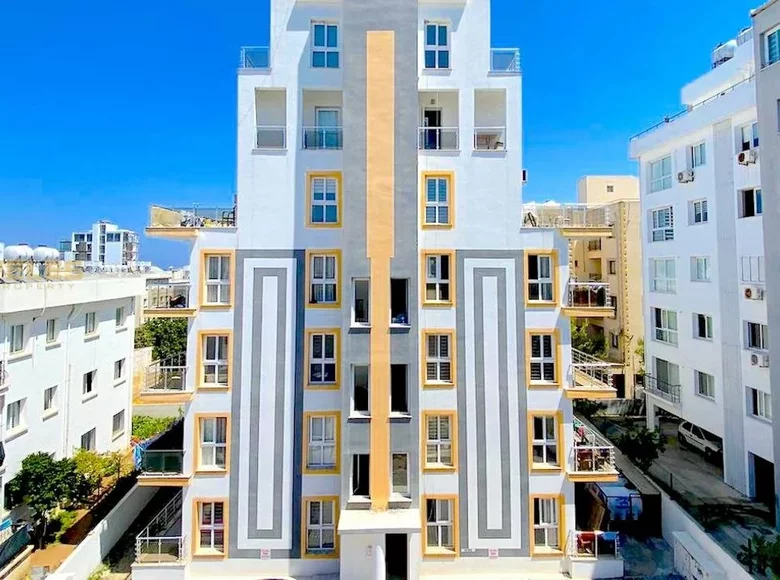 Mieszkanie 2 pokoi 112 m² Girne Kyrenia District, Cypr Północny