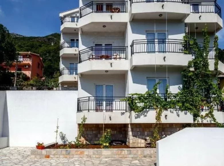 Hotel 608 m² en Montenegro, Montenegro