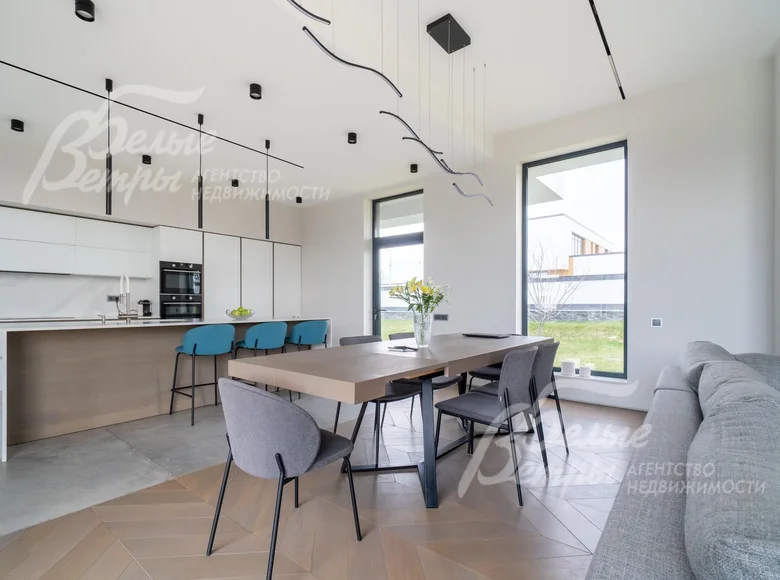 Maison 6 chambres 333 m² Naro Fominskij gorodskoj okrug, Russie