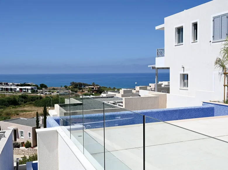 3 bedroom villa  Chloraka, Cyprus