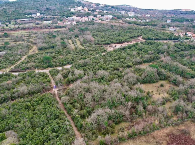 Atterrir  Zagora, Monténégro