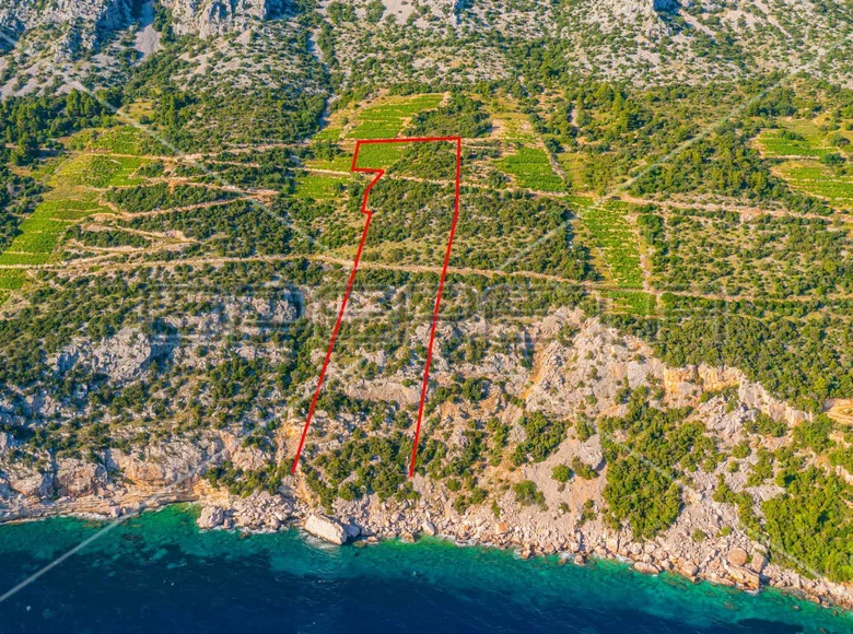 Land 17 346 m² Trstenik, Croatia
