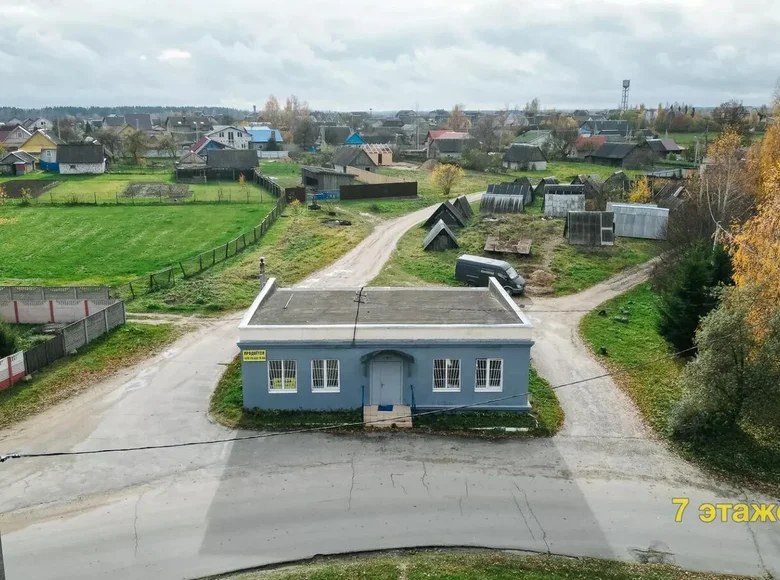 Commercial property 96 m² in Navaselle, Belarus