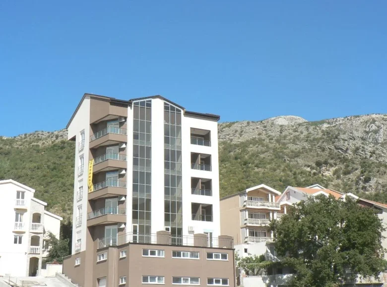 Wohnung 1 Schlafzimmer 54 m² Becici, Montenegro