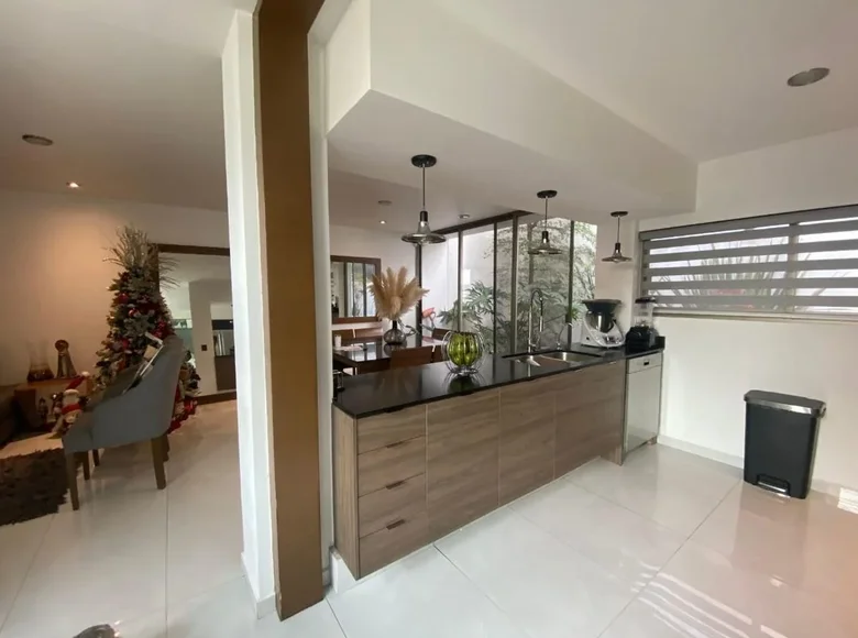 Maison 4 chambres 190 m² San Juan de Ocotan, Mexique