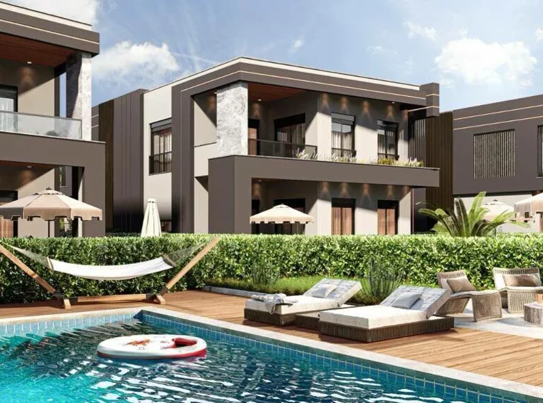 4 bedroom Villa 400 m² Dosemealti, Turkey