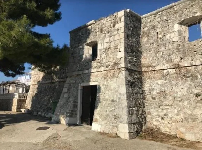 Villa mit 2 Schlafzimmern 650 m² Grad Hvar, Kroatien