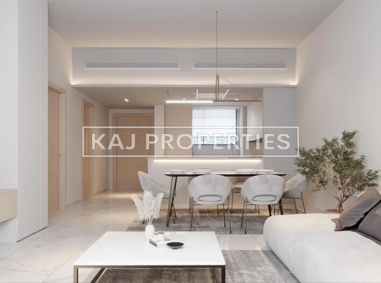 1 bedroom apartment 812 m² Dubai, United Arab Emirates
