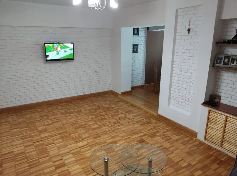 Квартира 2 комнаты 84 м² Ташкент, Узбекистан