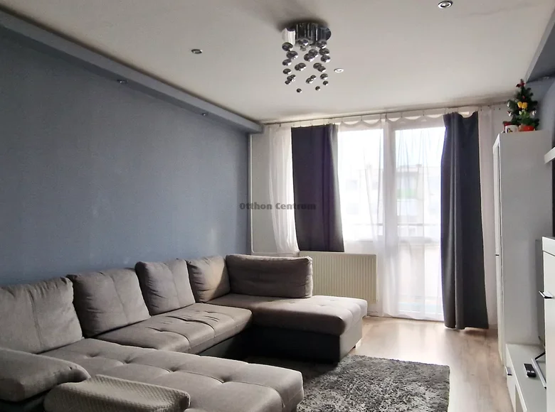 Mieszkanie 2 pokoi 55 m² Kazincbarcika, Węgry