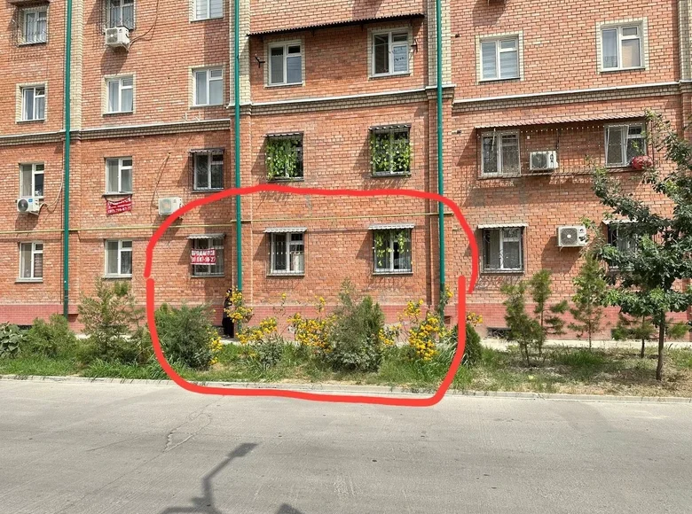 Квартира 2 комнаты 54 м² Ханабад, Узбекистан